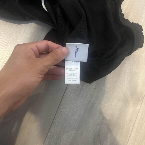 Large black eric emanuel shorts - Picture 2 of 4